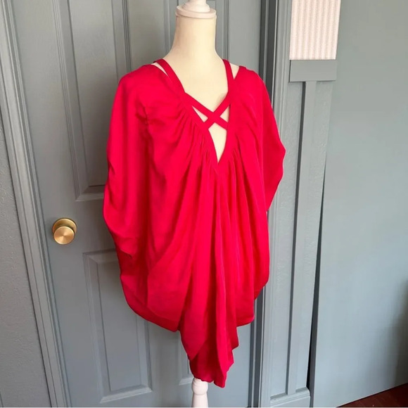 BCBG Max Azria Women's Hot Pink Oversized Flowy Tie Back Blouse - Picture 2 of 9